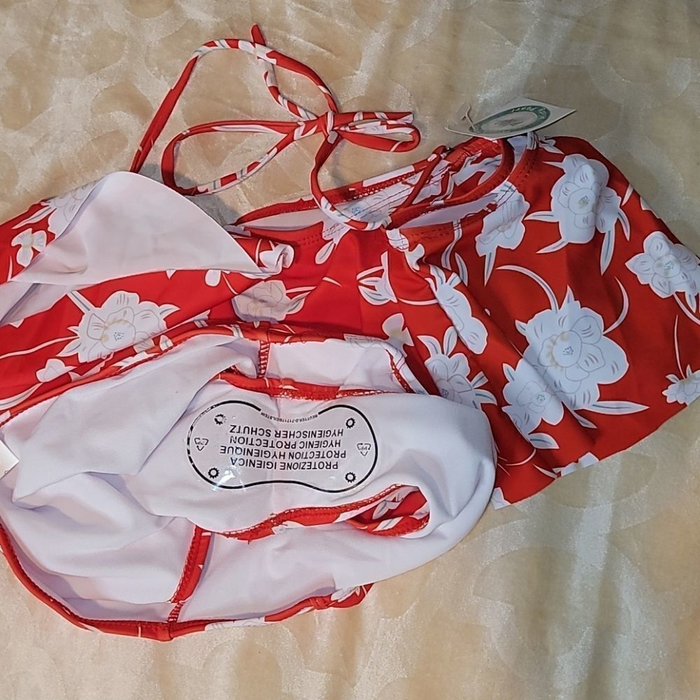 Flirty Ruffled 2-piece Bikini Hawaiian print - Picture 5 of 7